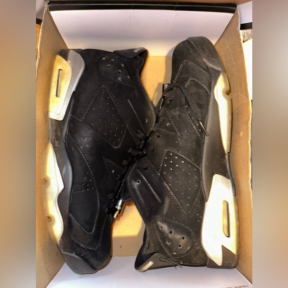 Jordan 6 - Picture 1 of 4